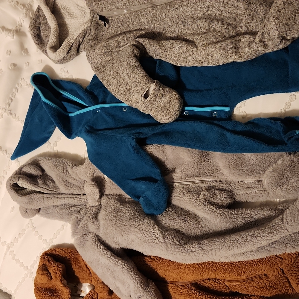 4 bunting suits lot